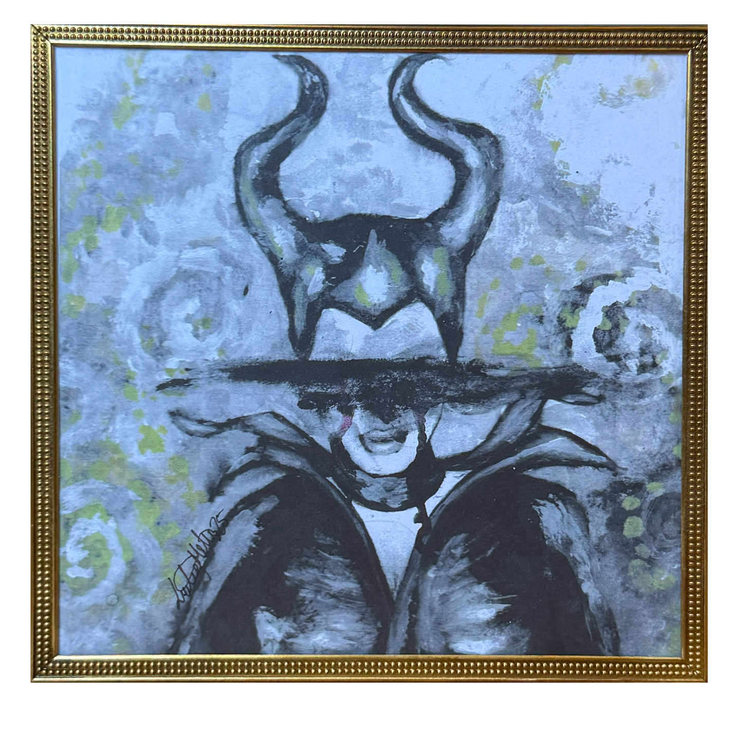 Guldfärgad metallram med detaljer