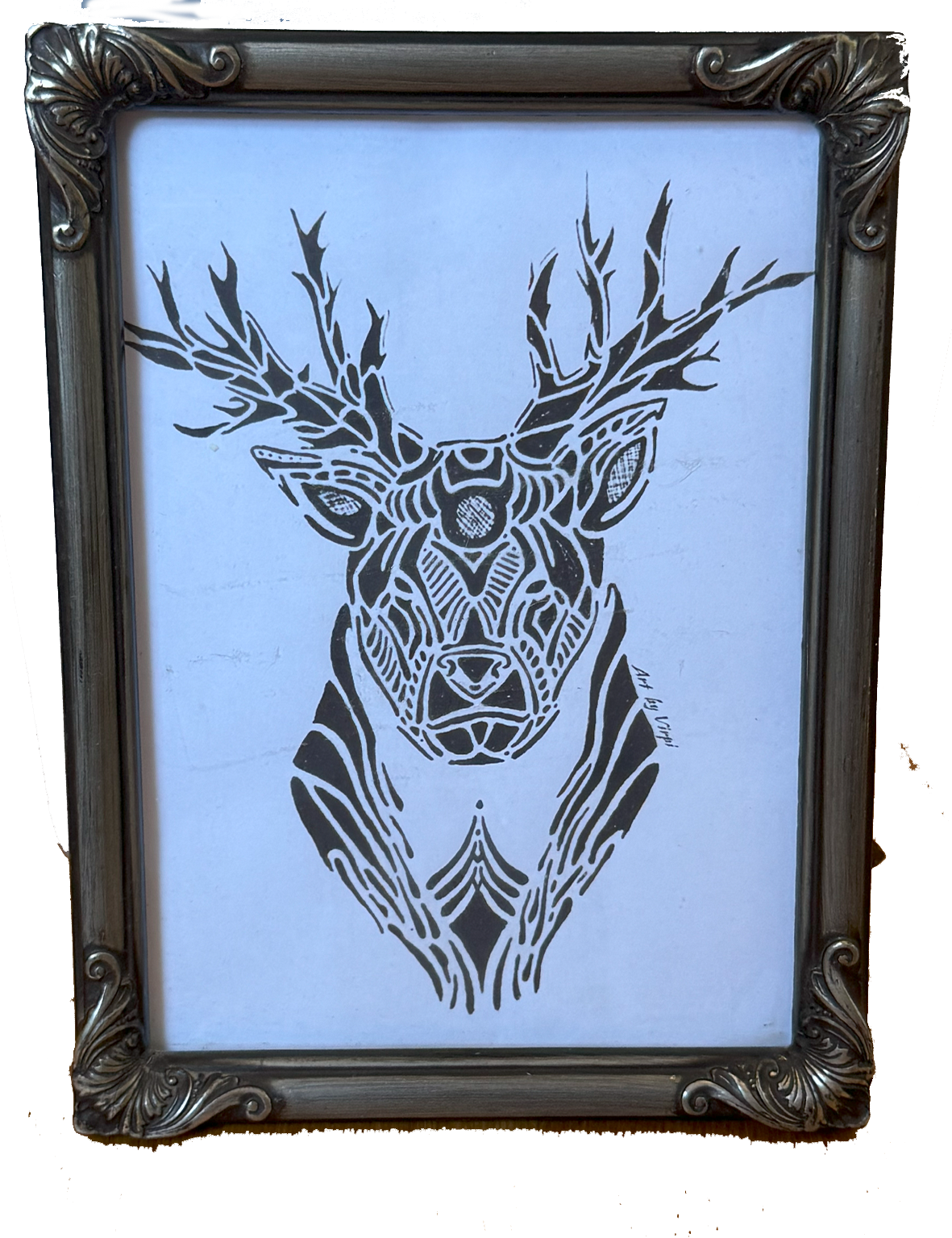 Metallram med detaljer